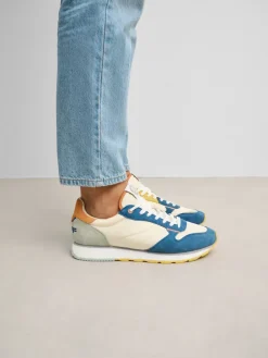 HOFF Pergamon Clearance